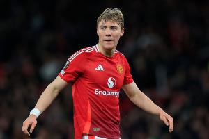 乐鱼体育登录入口-罗体：罗马租借弗格森担任替补，若多夫比克离队会尝试求购霍伊伦