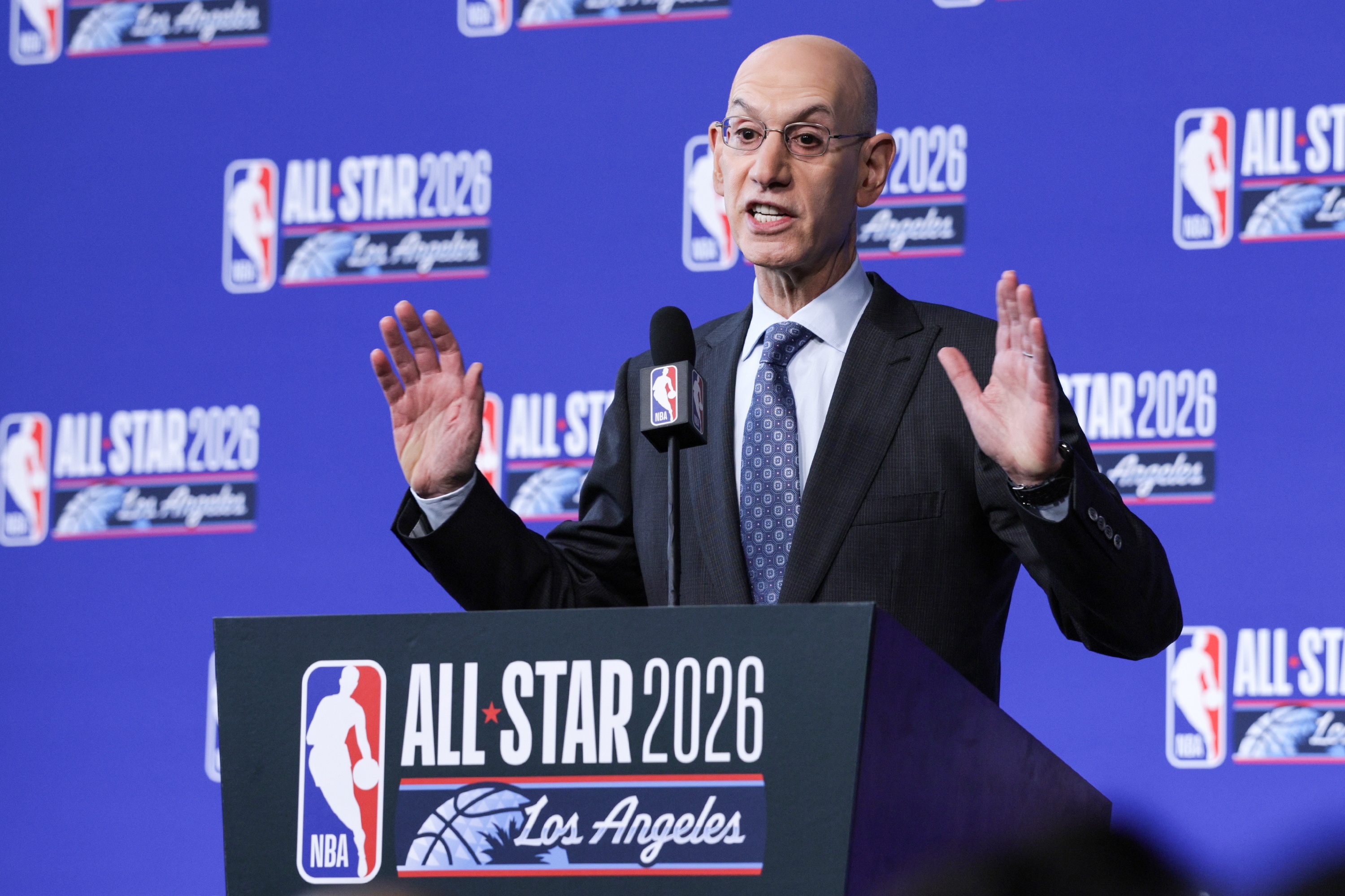 乐鱼体育官方网站-明日30队收官战：155人缺阵其中64人伤病管理 37人出战成疑